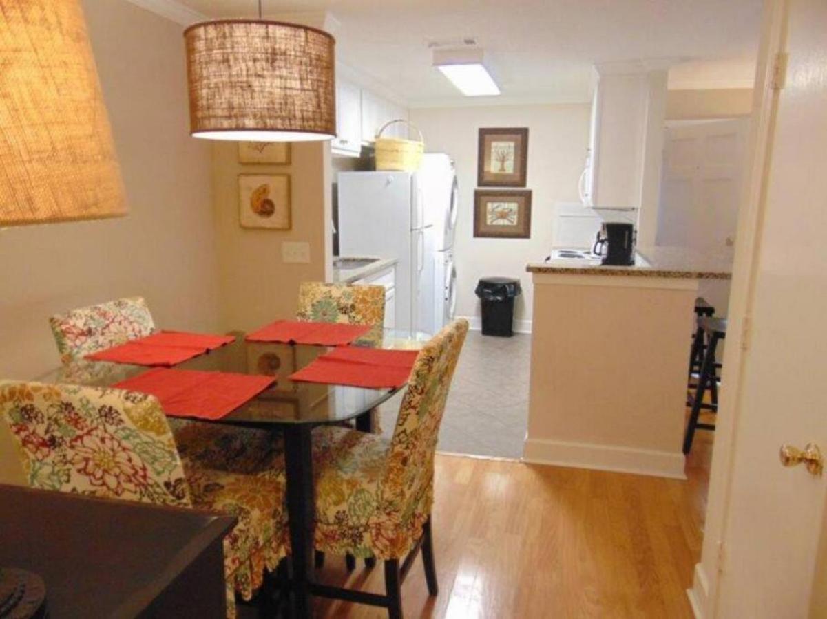 W2 Ocean Walk Resort Upstairs 2 Bed King And Two Twins Next To Back Pool St. Simons Island Экстерьер фото