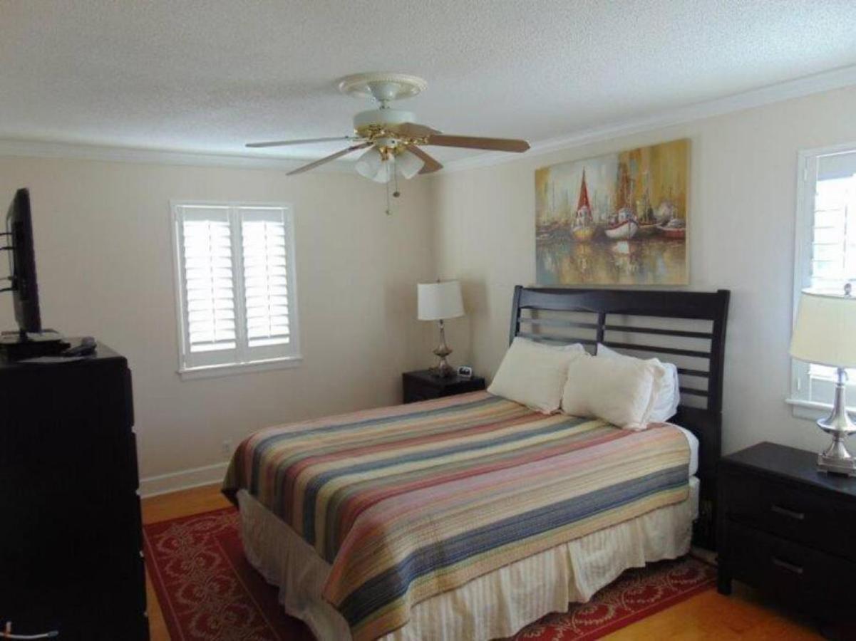 W2 Ocean Walk Resort Upstairs 2 Bed King And Two Twins Next To Back Pool St. Simons Island Экстерьер фото