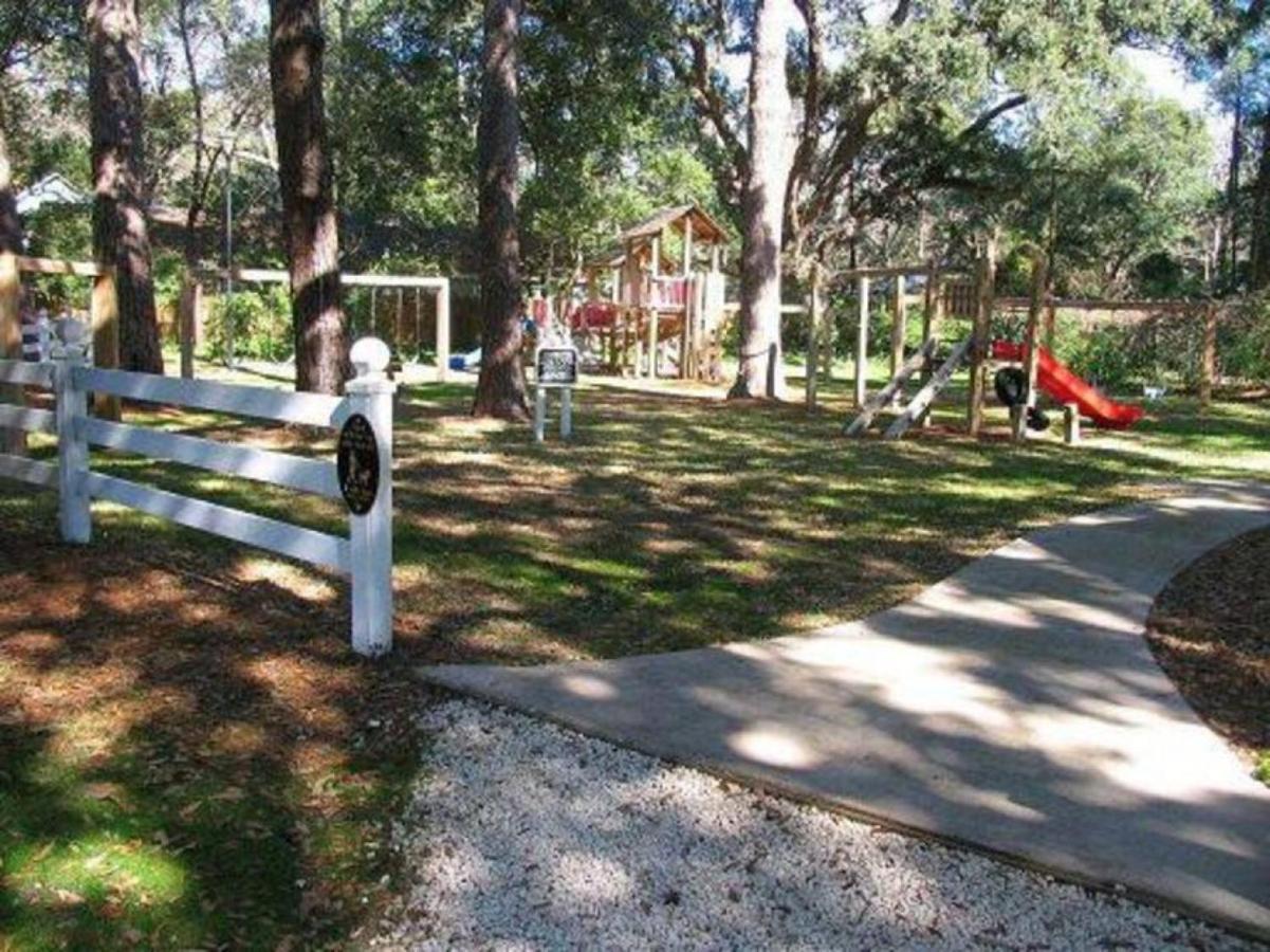 W2 Ocean Walk Resort Upstairs 2 Bed King And Two Twins Next To Back Pool St. Simons Island Экстерьер фото