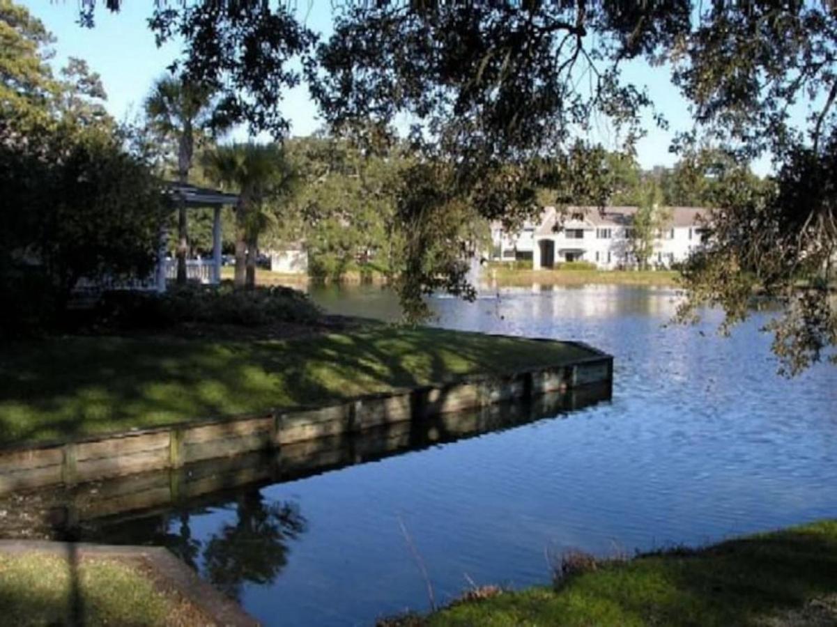 W2 Ocean Walk Resort Upstairs 2 Bed King And Two Twins Next To Back Pool St. Simons Island Экстерьер фото